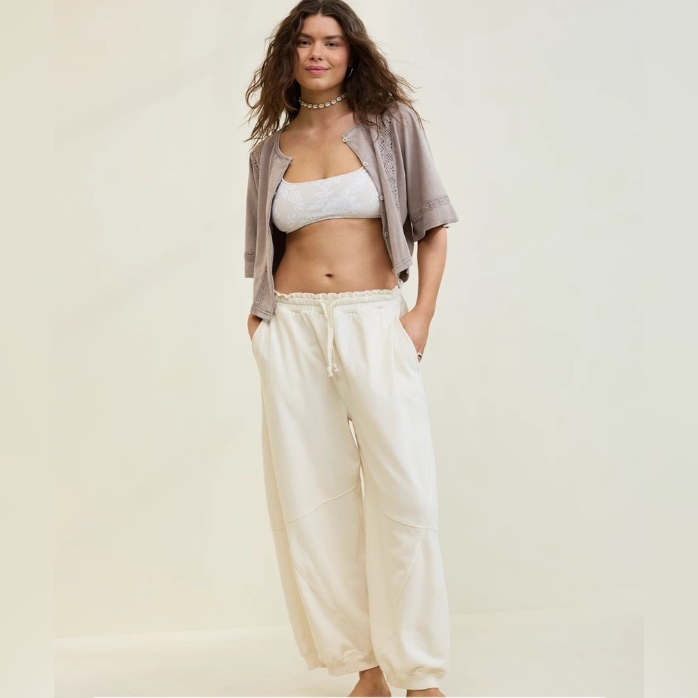 Aerie Baggy Barrel Leg Fleece Pant Cropped Cotton light Beige Off white size XS
